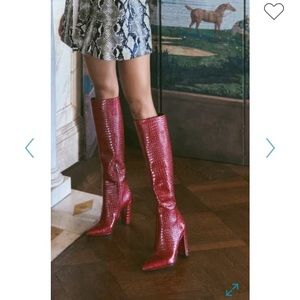 Spiced red crocodile stile Raakel knee high boots